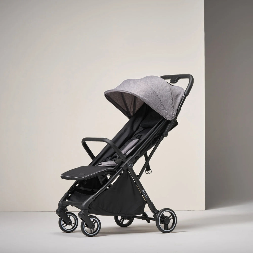 Lightweight stroller weighing only 7.1kg